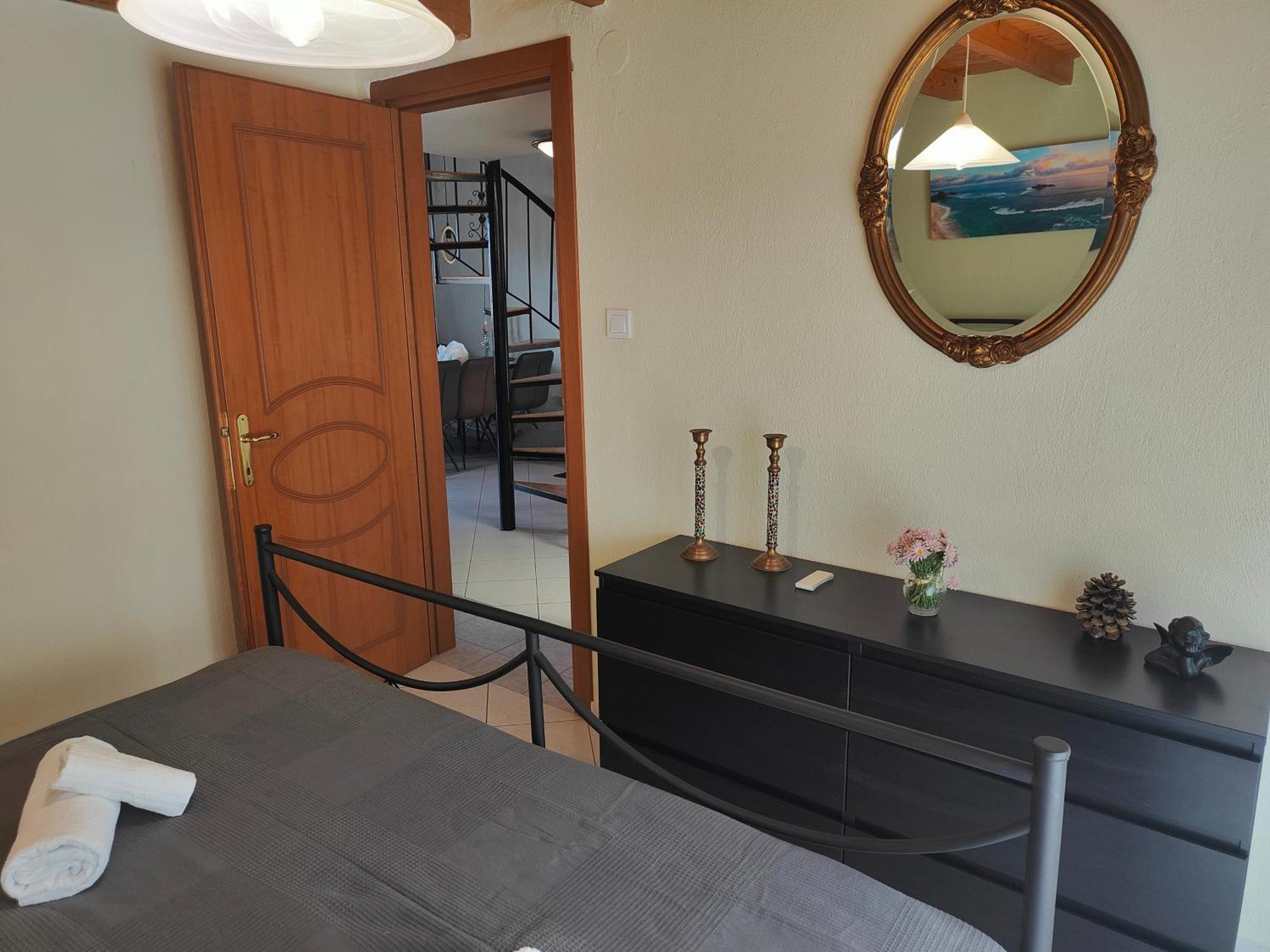 George'S Modern Apartment ネア・プラギア エクステリア 写真